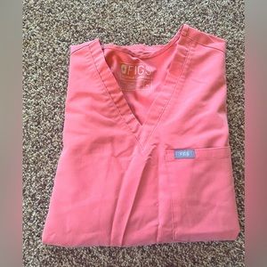 Womans Fig scrubs medium Coral